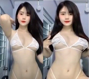 phim sex vụng trôm Mẹ cứ khoe vú thế này thì ai chịu nổi